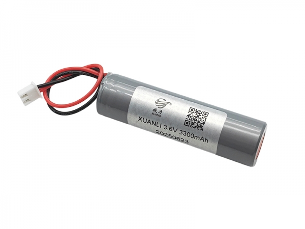 3.6V 3300mAh 18650 2-pin cylindrical lithium battery